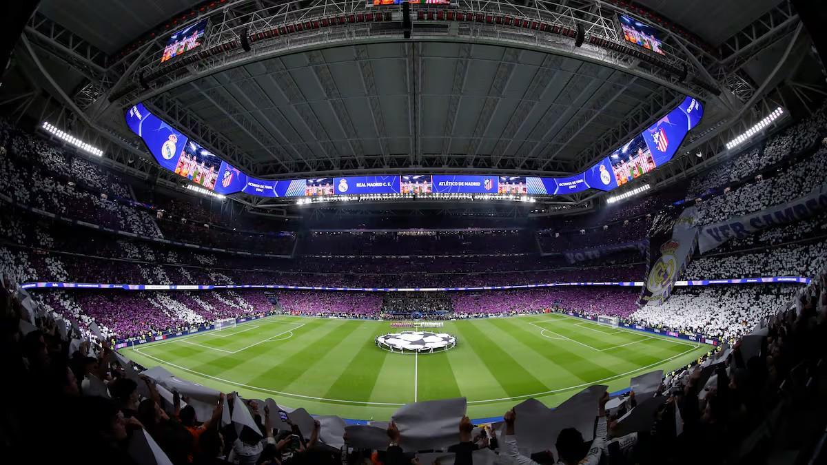 世俱杯买球-阿斯：伯纳乌外立面照明测试正加紧进行，将为球场带来全新面貌