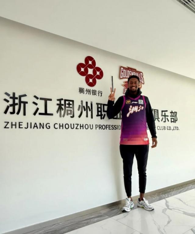 世俱杯直播-【早报】一路创造历史！郑钦文首进WTA总决赛决赛！