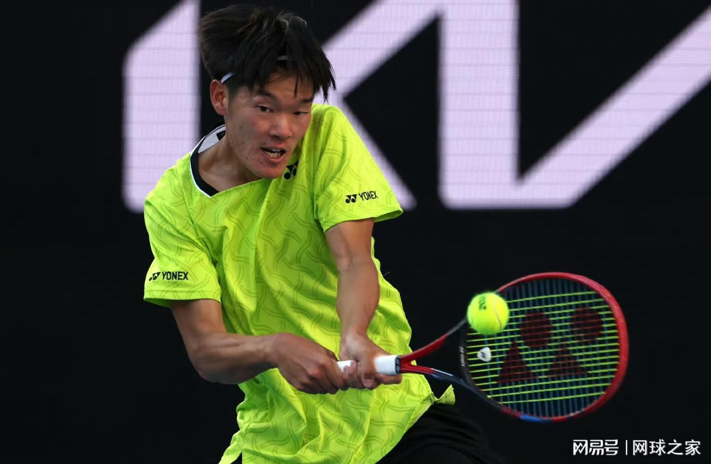 世俱杯赛程-华裔小哥击败星二代创历史，土耳其少女救助中暑球童被夸人美心善