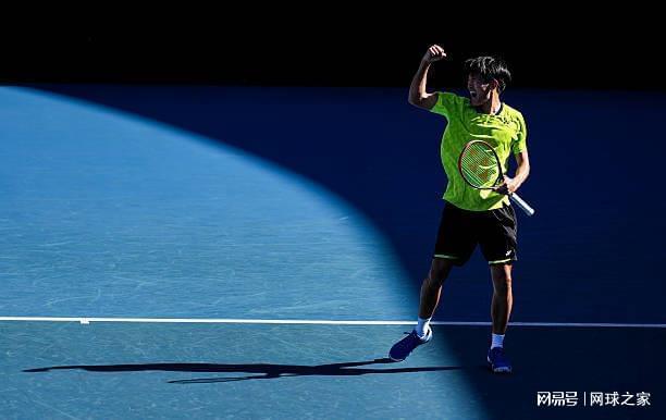 世俱杯赛程-华裔小哥击败星二代创历史，土耳其少女救助中暑球童被夸人美心善