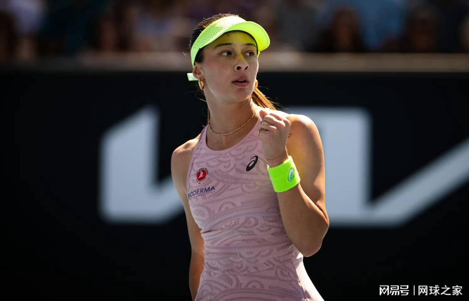 世俱杯赛程-华裔小哥击败星二代创历史，土耳其少女救助中暑球童被夸人美心善