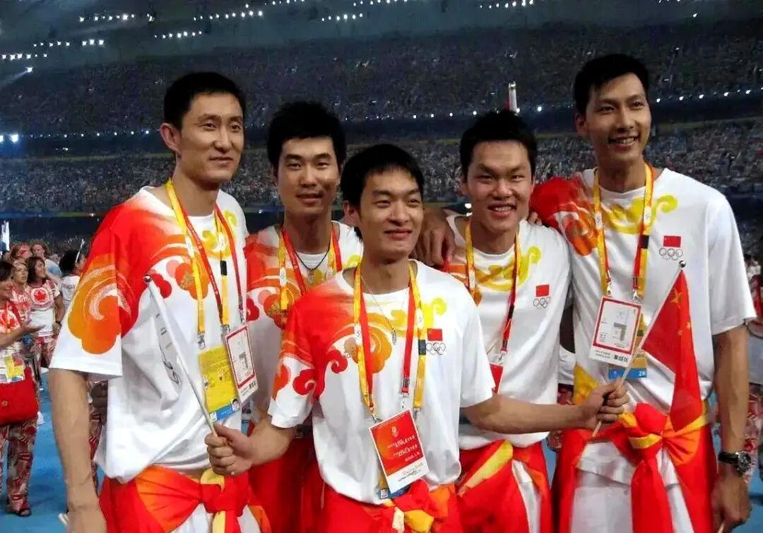 世俱杯2025-创造历史！广东宏远成为CBA首家1000胜俱乐部！